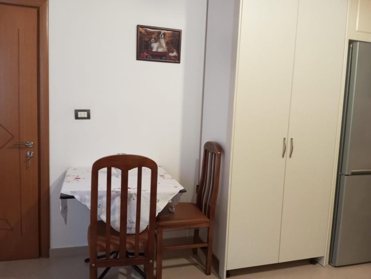 Dhimitri'S Guest House Берат Екстериор снимка