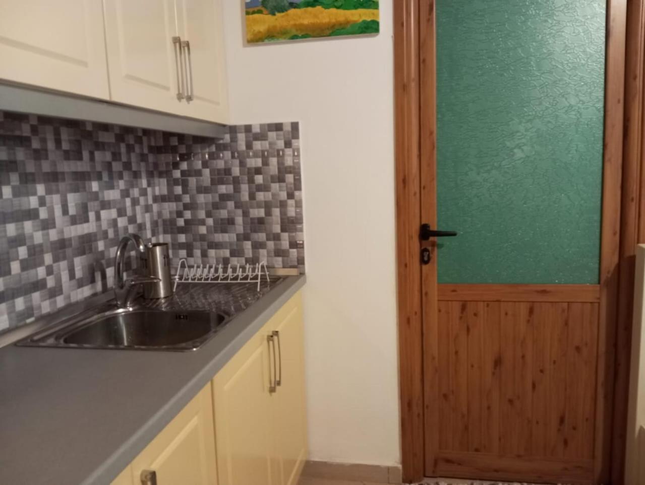 Dhimitri'S Guest House Берат Екстериор снимка