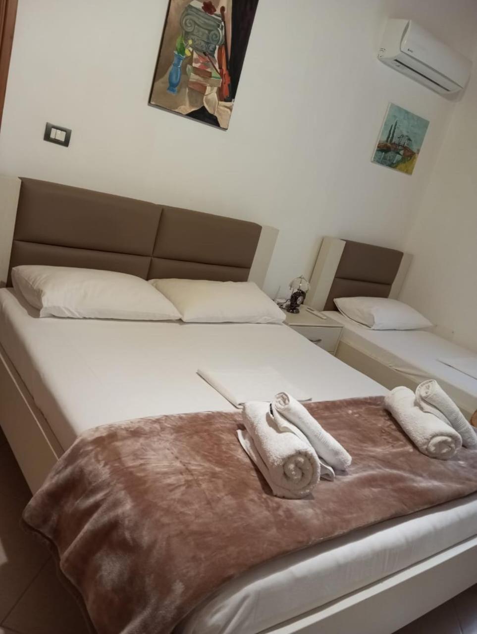 Dhimitri'S Guest House Берат Екстериор снимка