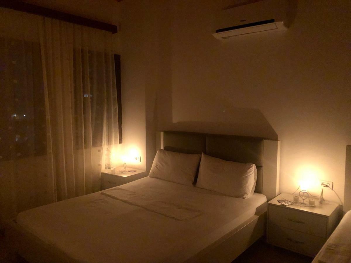 Dhimitri'S Guest House Берат Екстериор снимка